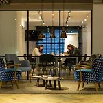 Skotel The Hague, Hotelschool The Hague